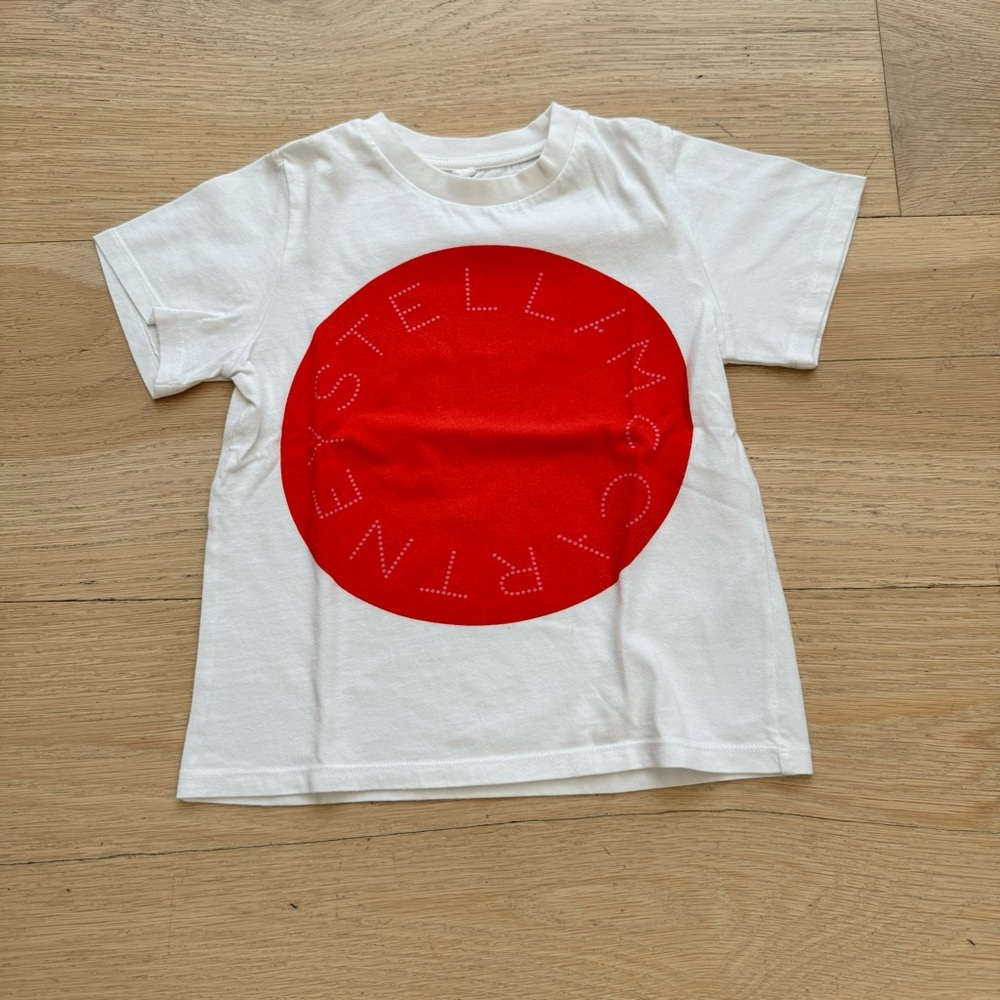 Stella McCartney T-shirt for 4-5 year old 💕size 5